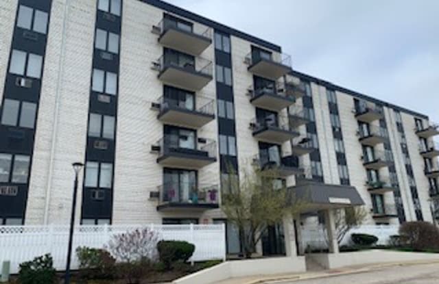 9078 Heathwood Unit 3C - 9078 W Heathwood Dr, Niles, IL 60016