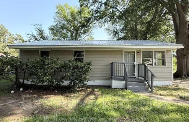 2724 Lee Avenue photos photos 2724 Lee Avenue photos photos