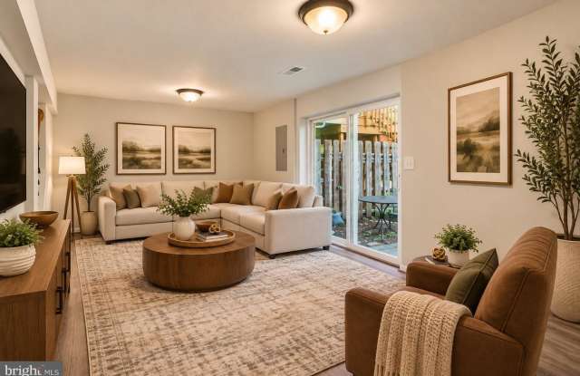 13004 Quander Ct Gallery 4