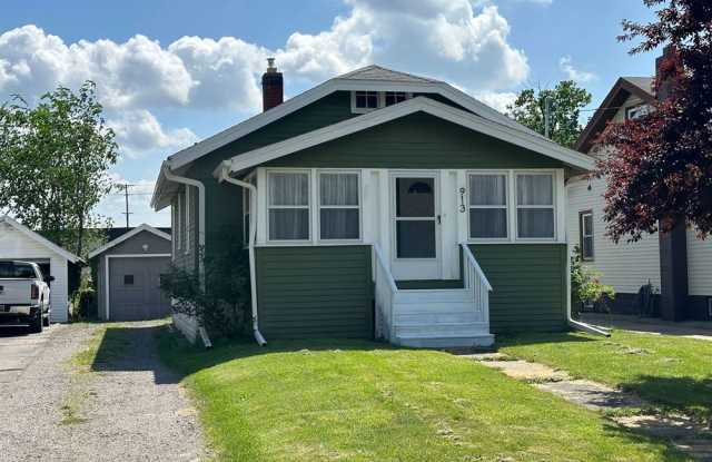 913 19th St photos photos