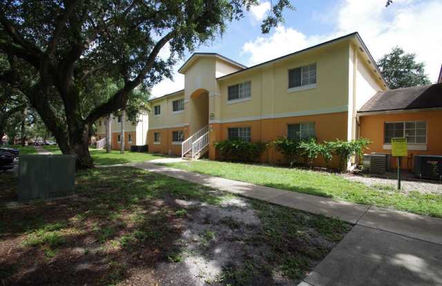 3680 N 56th Ave #811 photos photos