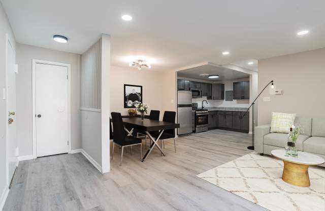 Raleigh Court Apartments photos photos