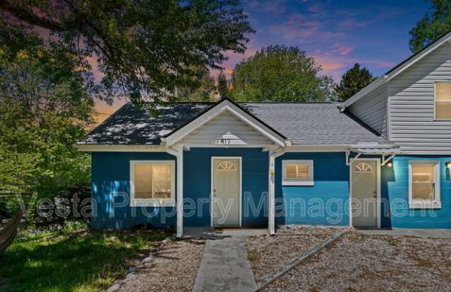 817 Oakdale Road photos photos