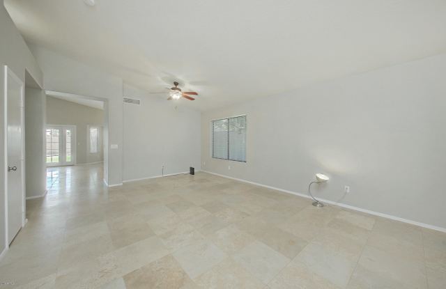 1261 W CANARY Way Gallery 2