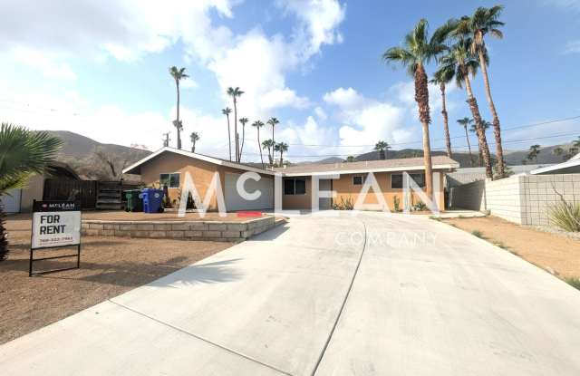 Three Bedroom Home in Beautiful Neighborhood photos photos