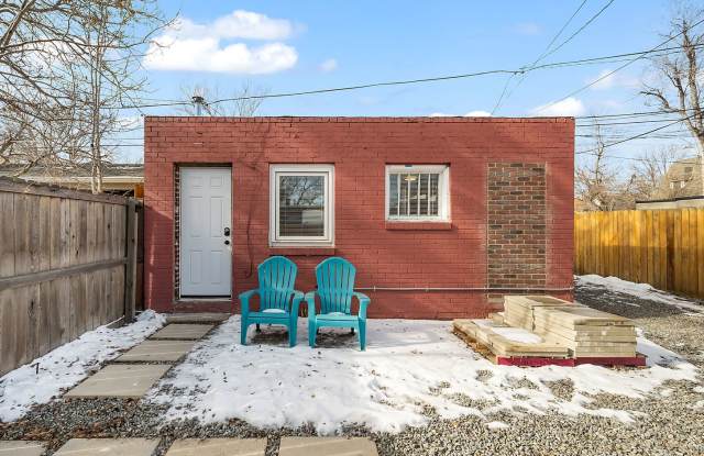 Remodeled and Furnished 1BD, 1BA in the Highlands with Off-Street Parking Spot - 3355 Zuni Street, Denver, CO 80211