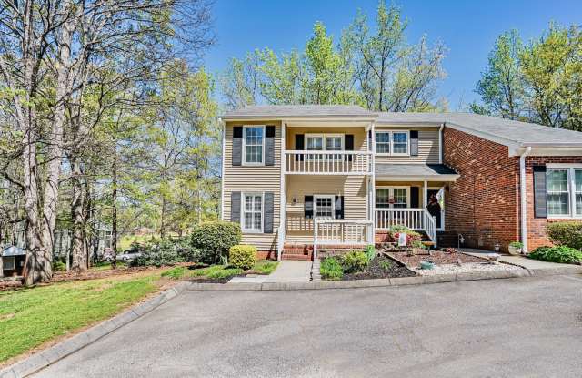 301 Tradd Street - 301 Tradd Street, Mauldin, SC 29662