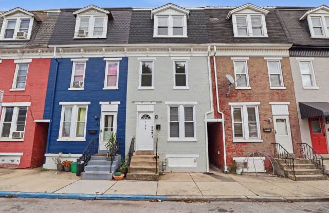 Newly Renovated 4 Bedroom Home in York City School District! Gallery 1