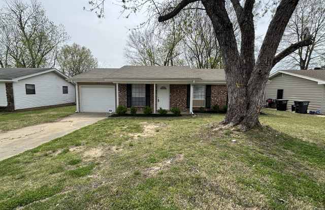 109 Overland Trl - 109 Overland Trail, Jacksonville, AR 72076