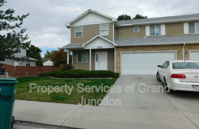 3136 Shamrock Drive photos photos