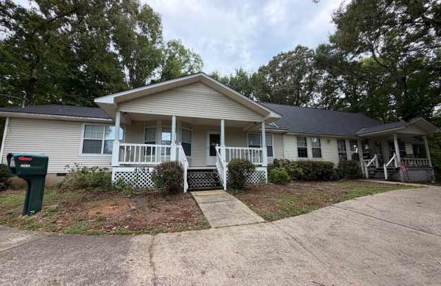 4084 Friendship Road Gallery 3