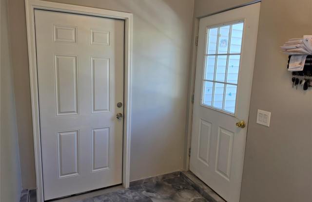 373 Ehrhardt Road Gallery 4
