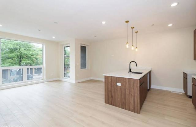 3045 W Irving Park Rd photos photos