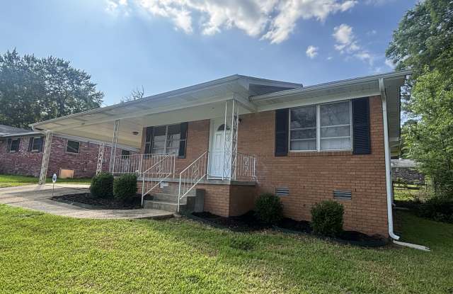 1509 E Twin Lakes Dr - 1509 East Twin Lakes Drive, Little Rock, AR 72205