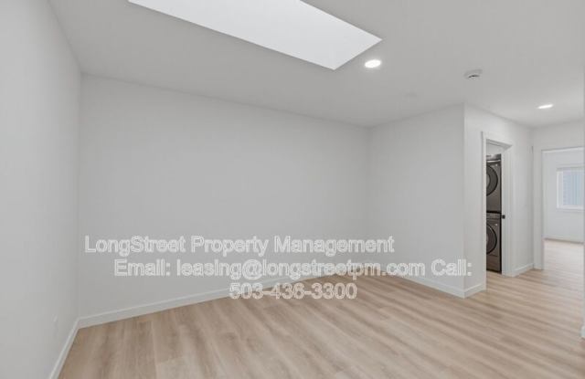 824 S 19th St Gallery 4