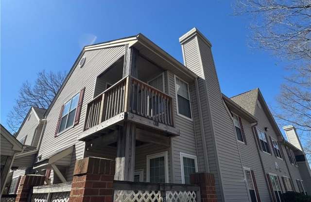 806 Newday Court photos photos