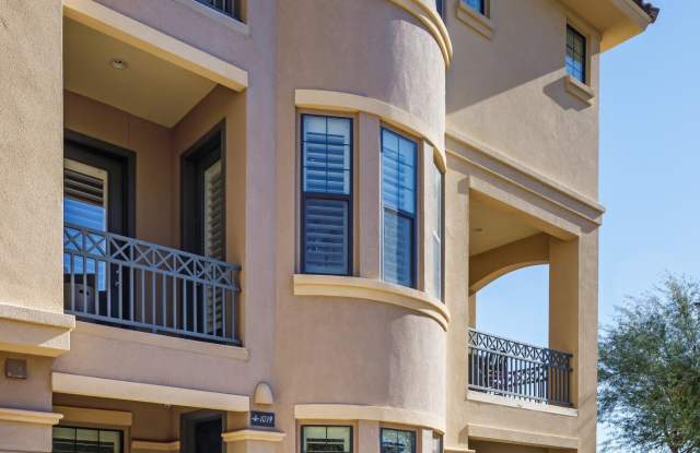 7275 N SCOTTSDALE Road photos photos