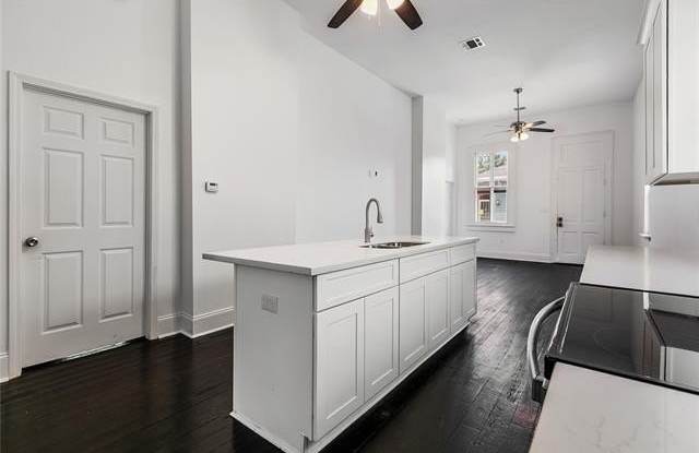 1339 TOURO Street Gallery 4