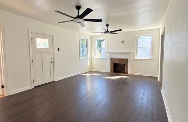 FOR RENT – Newly Remodeled! Gallery 1