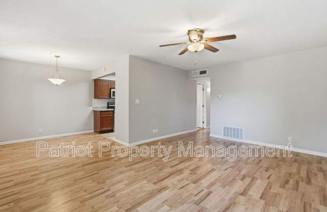 1702 W Tuckey Ln 132 photos photos