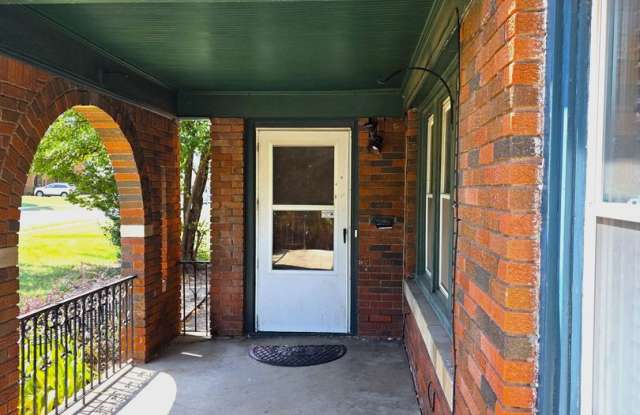 3 Bed, 1 Bath Home in NW OKC Close to Plaza District Gallery 3