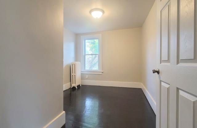 3988 Lake Avenue photos photos
