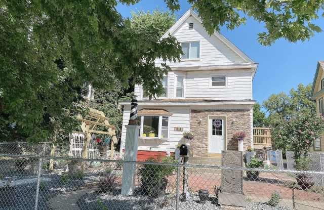 111 S Grand Ave W photos photos
