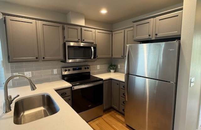 236 West Maberry Drive - 1Unit 203 photos photos 236 West Maberry Drive - 1Unit 203 photos photos