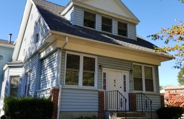 674 Woodward Ave - 674 Woodward Avenue, New Haven, CT 06512