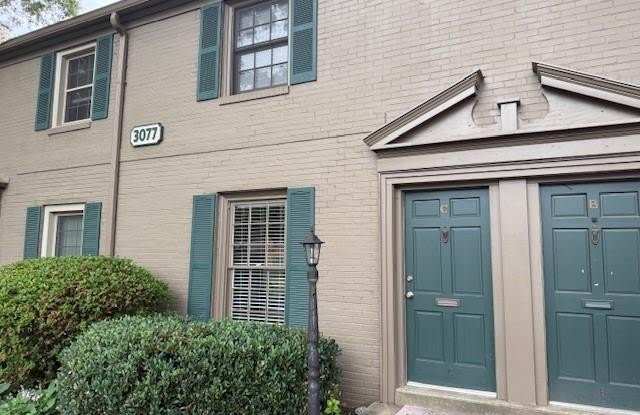 3077 Colonial Way photos photos