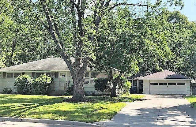 10525 Abbott Ave. S. - 10525 Abbott Avenue South, Bloomington, MN 55431