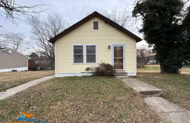 221 Rosewood Street photos photos