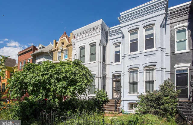 1915 11TH ST NW #1 photos photos
