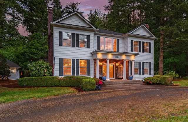 Spacious 4BR House in Vancouver - 21416 Northeast 63rd Street, Clark County, WA 98682
