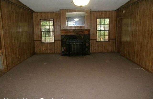 2237-1 Oxbow Rd. Gallery 3