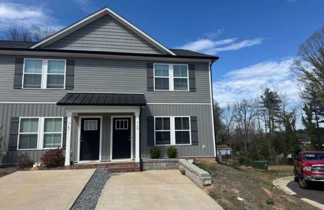 769 Hillside Street photos photos