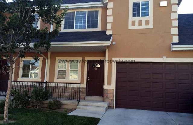 Spacious 3-Bedroom Townhome in Gated Draper Community photos photos Spacious 3-Bedroom Townhome in Gated Draper Community photos photos