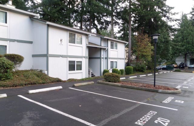 420 S 321st Pl, #H-6 - 420 South 321st Place, Federal Way, WA 98003