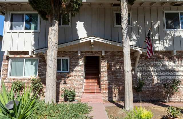 Welcome to 260 Chiquita photos photos