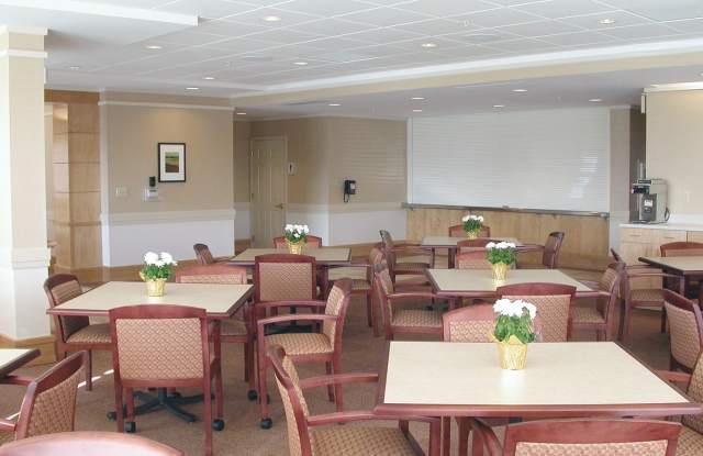 McCormack House at Forest Park SE - Senior Living Gallery 2
