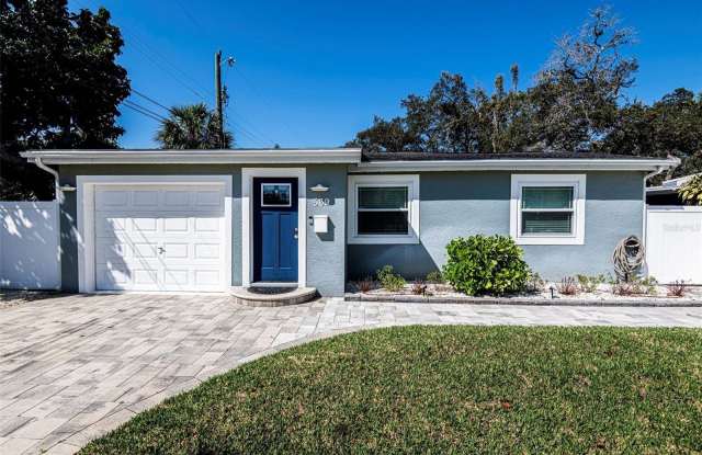 569 Bamboo Drive South photos photos