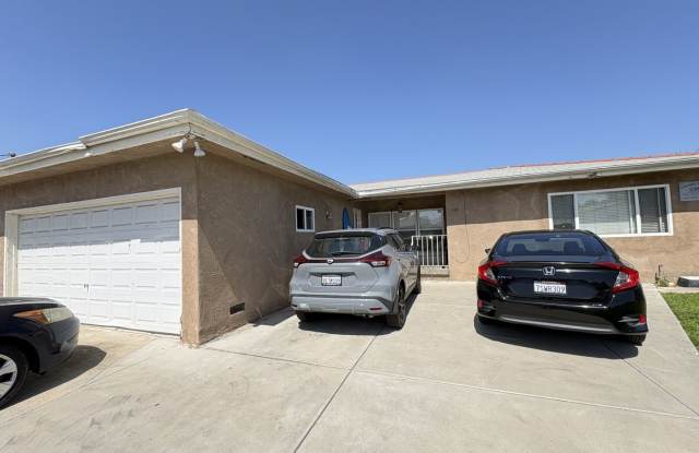 Spacious 5BR Home Just Steps from SDSU – Available August 2026 photos photos