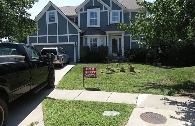 14691 West 151st Terrace - 14691 West 151st Terrace, Olathe, KS 66062