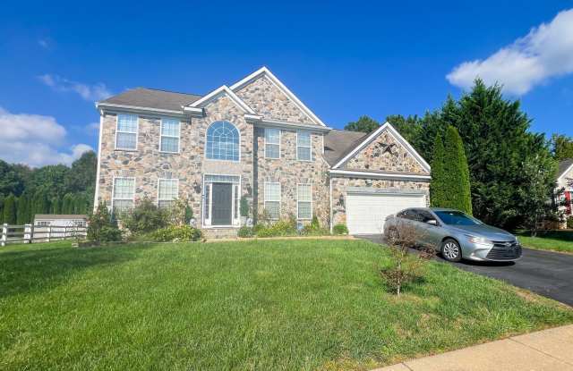 Located In Townsend Village photos photos