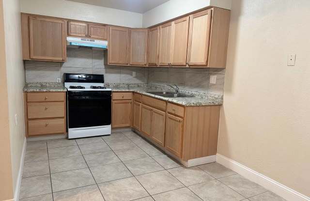 2617 Chester Dr photos photos