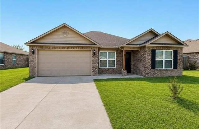 9009 Hayward RD - 9009 Hayward Road, Fort Smith, AR 72908 9009 Hayward RD - 9009 Hayward Road, Fort Smith, AR 72908