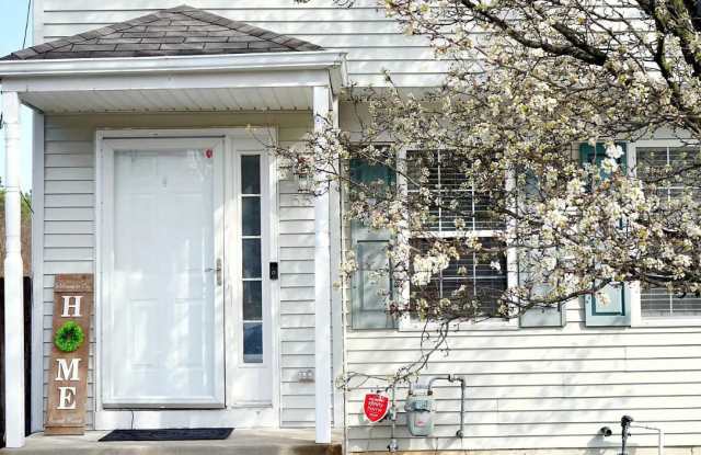 55 Millstream Road photos photos