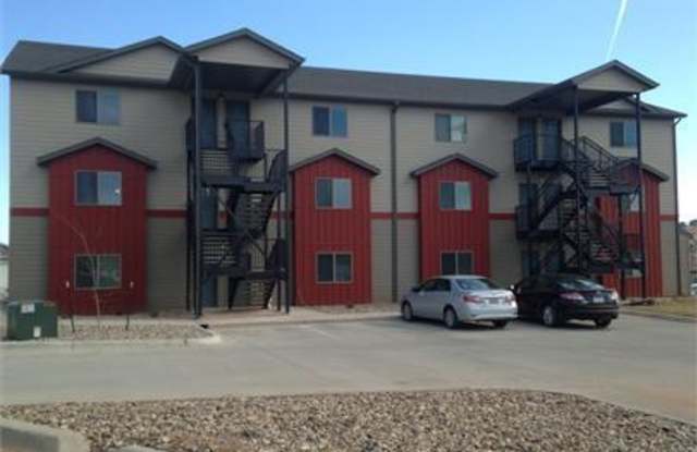 265 Federal Avenue - 24 photos photos