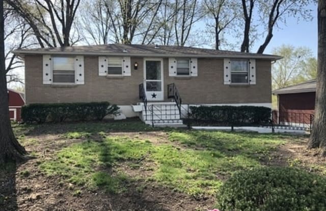 4004 N Jackson Ter - 4004 North Jackson Terrace, Kansas City, MO 64117