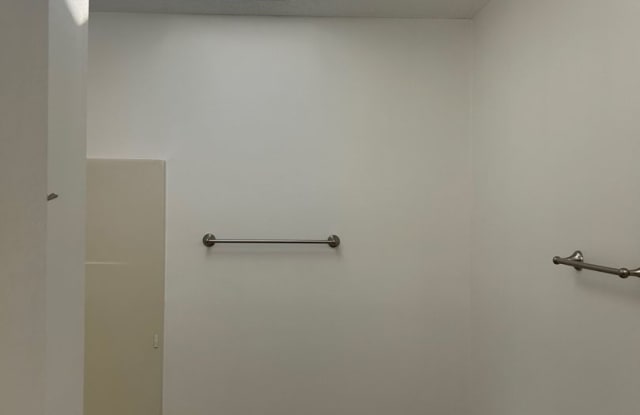 3 Bedroom near Greenville Hospital Gallery 3
